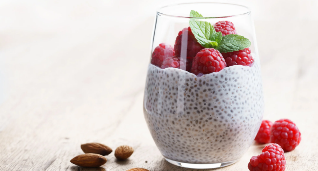 Pudín de chía con coco y frutas