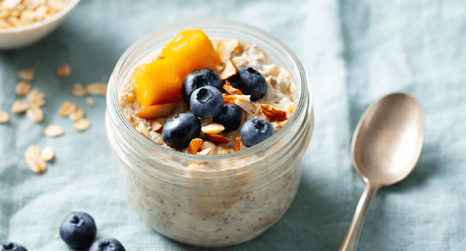Avena overnight con frutas tropicales